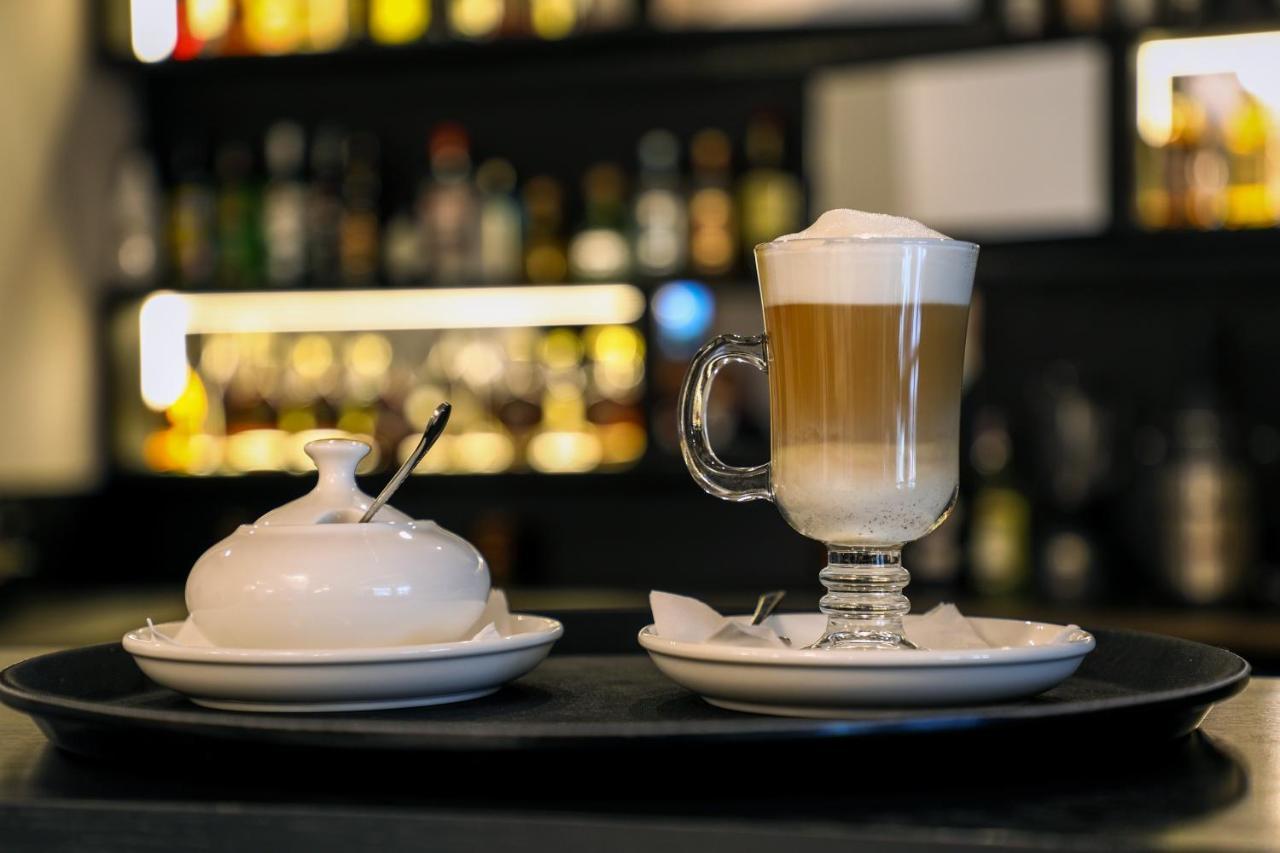 Aghababyan'S Hotel Erevan Exterior foto Latte macchiato