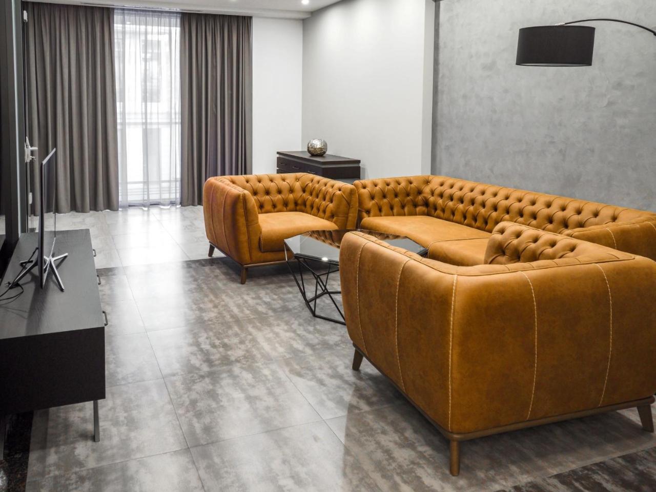 Aghababyan'S Hotel Erevan Exterior foto A 3D rendering of a living room